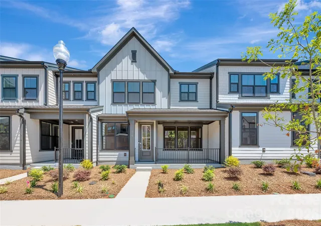 Townhouse for sale at 316 Ardmore Dr, Belmont, NC 28012 | MLS# 4387503