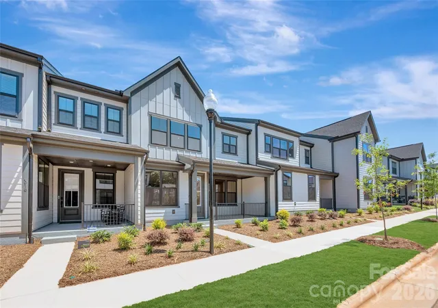 Photo 1 of Townhouse for sale at 316 Ardmore Dr, Belmont, NC 28012 | MLS# 4387503 | Listing updated on 2026-09-20