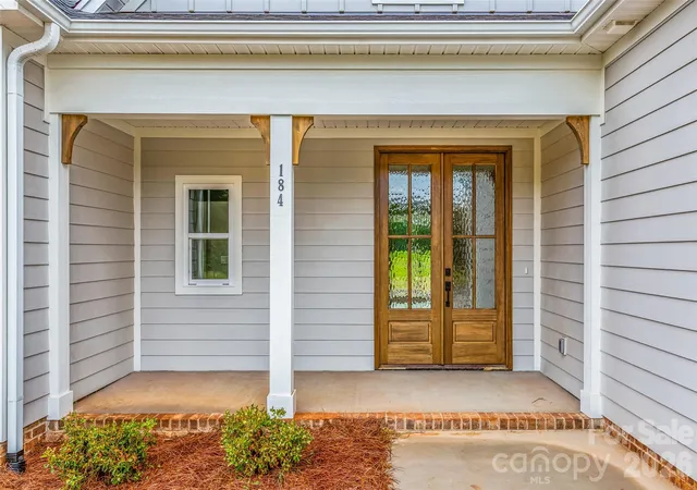 Photo 2 of Single family home for sale at 184 Armsworthy Rd, Advance, NC 27006 | MLS# 4387527 | Listing updated on 2026-05-30