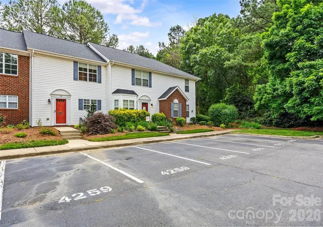 Homes for sale in Matthews, NC | 4259 Melrose Club Dr, Matthews, NC 28105 | MLS# 4387536