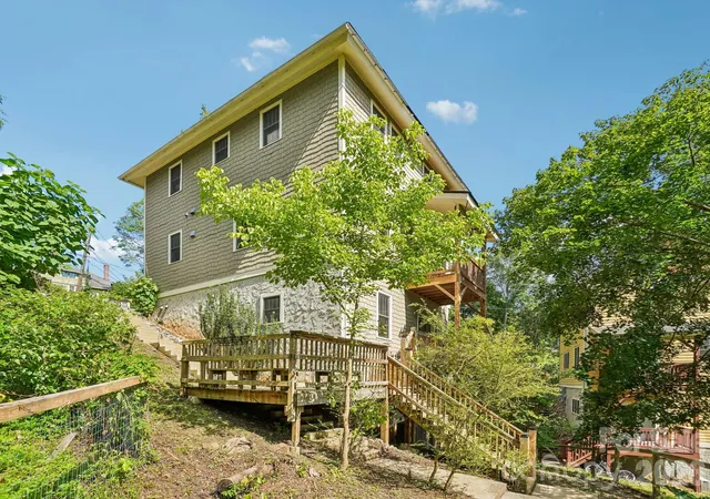 1st image of 25 Houston St, Asheville, NC 28801 | MLS# 4387541