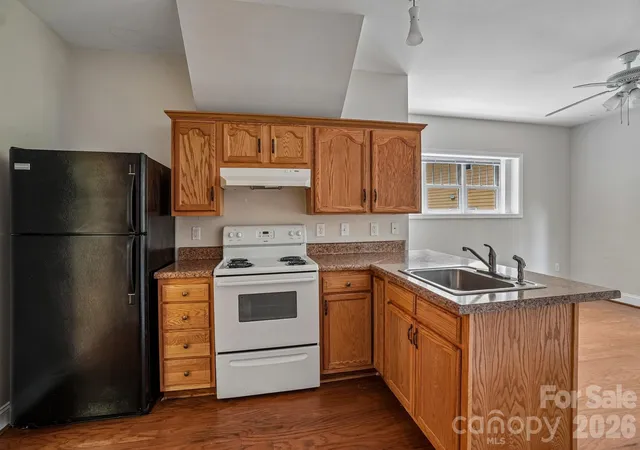 48th image of 25 Houston St, Asheville, NC 28801 | MLS# 4387541
