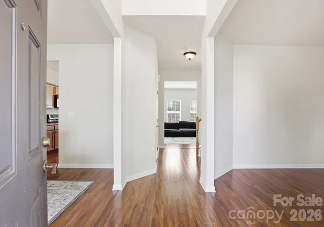 Photo 4 of Single family home for sale at 2075 Clover Hl Rd, Fort Mill, SC 29707 | MLS# 4387586 | Listing updated on 2026-08-13
