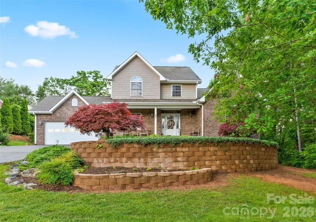 Homes for sale in Weaverville, NC | 40 Hope Rd, Weaverville, NC 28787 | MLS# 4387597