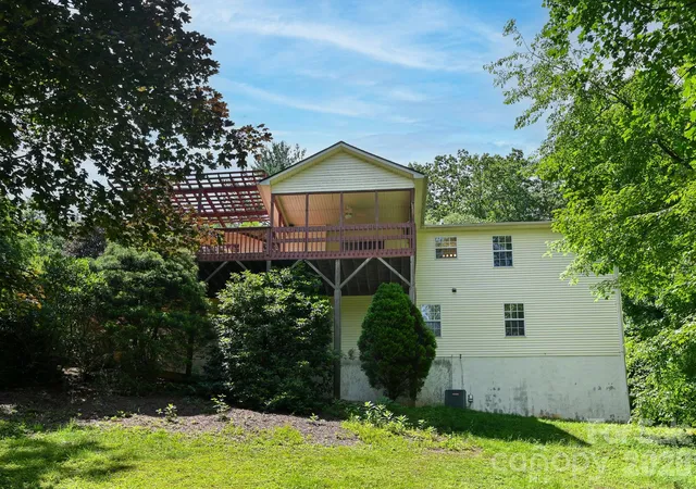 5th image of 31 Surrey Run, Asheville, NC 28803 | MLS# 4387615