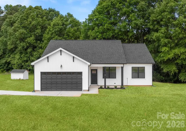 Photo 3 of Single family home for sale at 340 Jesse Safrit Rd, Salisbury, NC 28147 | MLS# 4387625 | Listing updated on 2026-09-20