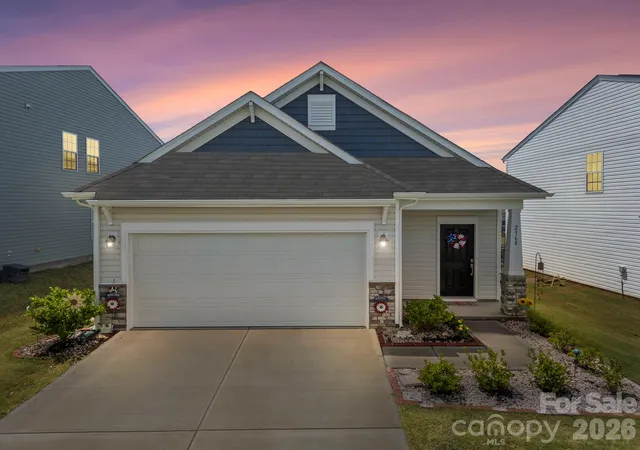 Homes for sale in Catawba, NC | 2368 Trollinger Dr, Catawba, NC 28609 | MLS# 4387636