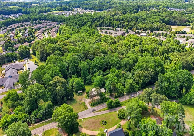 2nd image of 1321 Mecklenburg Hwy, Mooresville, NC 28115 | MLS# 4387637
