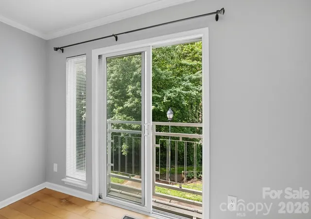 5th image of 3921 Picasso Ct, Charlotte, NC 28205 | MLS# 4387644