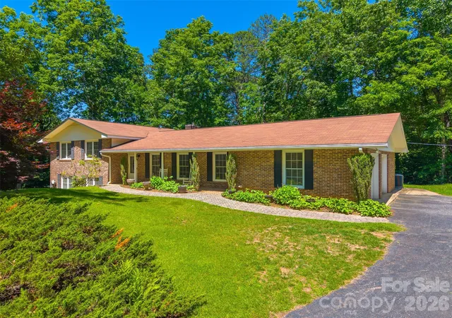 Photo 1 of Single family home for sale at 1747 University Hts Rd, Cullowhee, NC 28723 | MLS# 4387686 | Listing updated on 2026-07-22