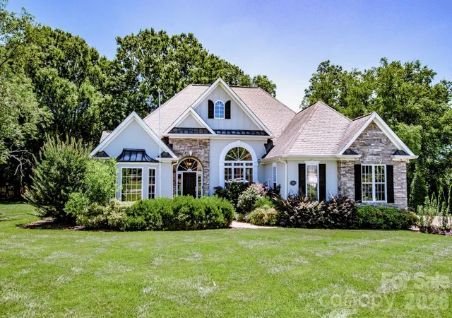 1st image of 131 S Gibbs Rd, Mooresville, NC 28117 | MLS# 4387694