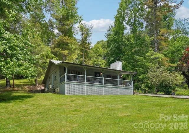 Homes for sale in Mars Hill, NC | 175 Village Ln, Mars Hill, NC 28754 | MLS# 4387698