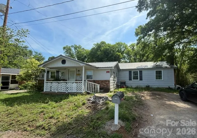 Photo 1 of Single family home for sale at 106 Deaver St, Chester, SC 29706 | MLS# 4387714 | Listing updated on 2026-09-01