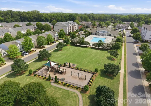 Homes for sale in Charlotte, NC | 2162 Belle Vernon Ave, Charlotte, NC 28210 | MLS# 4387796