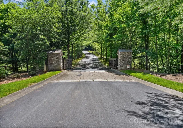 Homes for sale in Horse Shoe, NC | 472 Mills River Wy, Horse Shoe, NC 28742 | MLS# 4387804