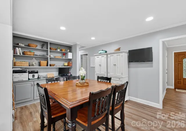 Photo 3 of Single family home for sale at 1172 Rainbow Cir, Catawba, SC 29704 | MLS# 4387808 | Listing updated on 2026-09-30