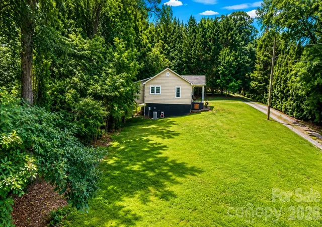 3rd image of 4243 Ralph Patton Rd, Morganton, NC 28655 | MLS# 4387862