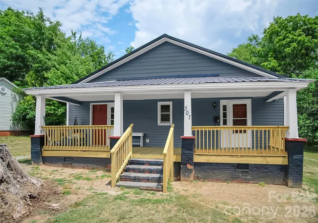 Homes for sale in Cherryville, NC | 307 S Jacob St, Cherryville, NC 28021 | MLS# 4387873