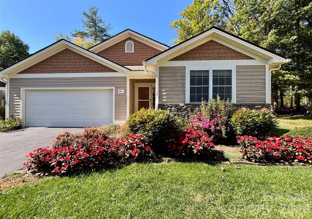 Single family home for sale at 263 Fairway View Dr, Etowah, NC 28729 | MLS# 4387888