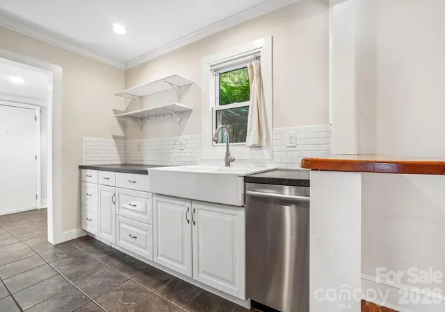 Homes for sale in Asheville, NC | 31 Clay St, Asheville, NC 28806 | MLS# 4387894
