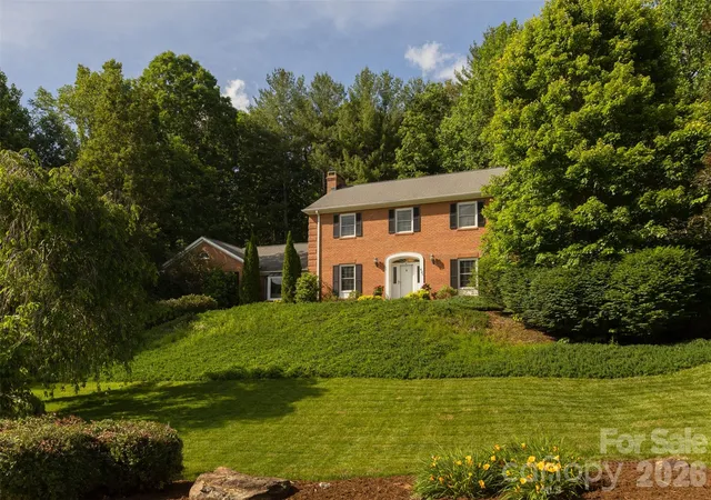 48th image of 425 Sondley Woods Pl, Asheville, NC 28805 | MLS# 4387900