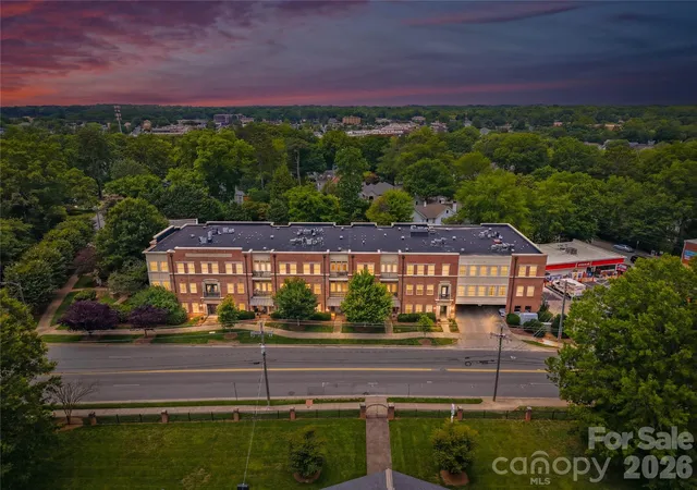 2nd image of 2946 Selwyn Ave #112, Charlotte, NC 28209 | MLS# 4387931