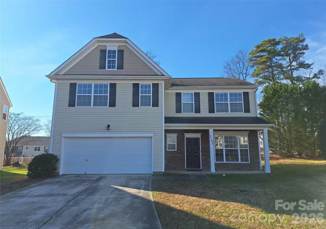 Photo 1 of Sale Pending at 3107 Briar Rose Ct, Charlotte, NC 28269 | MLS# 4387933 | Listing updated on 2026-09-16