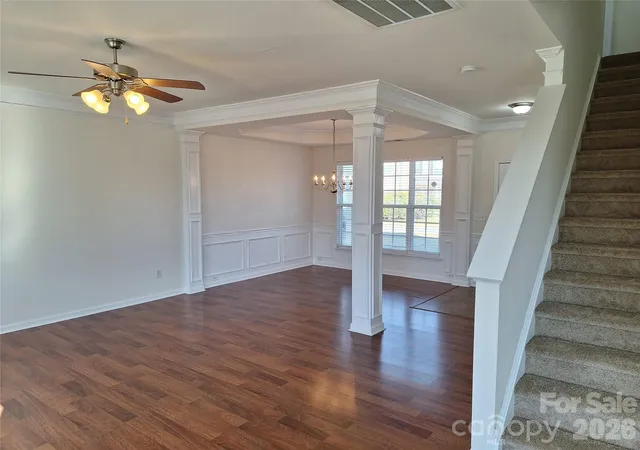 Photo 3 of Sale Pending at 3107 Briar Rose Ct, Charlotte, NC 28269 | MLS# 4387933 | Listing updated on 2026-09-16