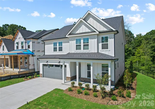 Photo 4 of Single family home for sale at 1210 Chasity Trails Ct, Matthews, NC 28104 | MLS# 4387944 | Listing updated on 2026-09-21