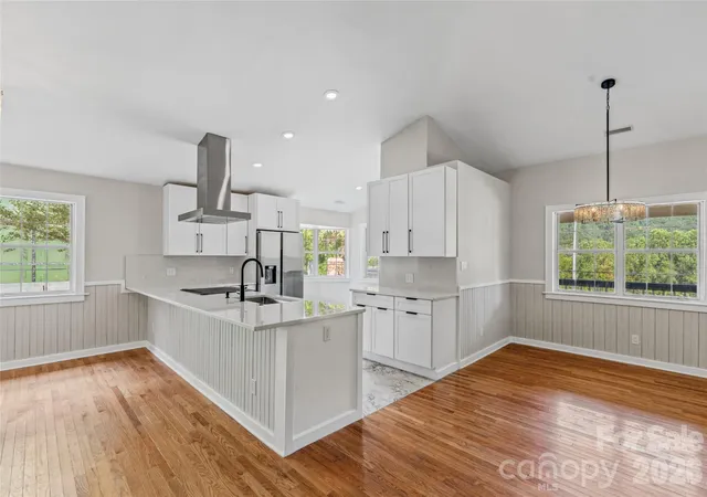 Photo 4 of Single family home for sale at 540 Old Haw Crk Rd, Asheville, NC 28805 | MLS# 4387997 | Listing updated on 2026-10-04