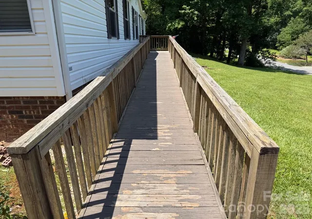 38th image of 5493 Harris Farm Rd, Hickory, NC 28602 | MLS# 4388001