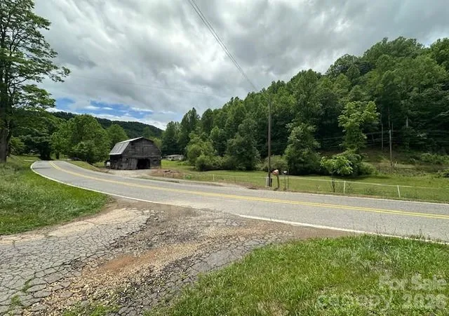 Homes for sale in Whittier, NC | 00 Camp Creek Rd, Whittier, NC 28789 | MLS# 4388003