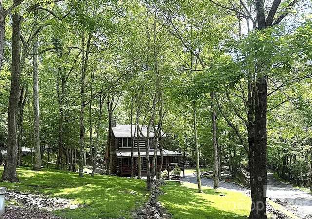 Homes for sale in Todd, NC | 123 Gorge Overlook Rd, Todd, NC 28684 | MLS# 4388009