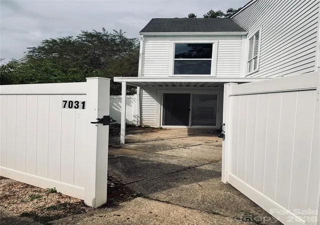 25th image of 7031 Stonington Ln, Charlotte, NC 28227 | MLS# 4388033
