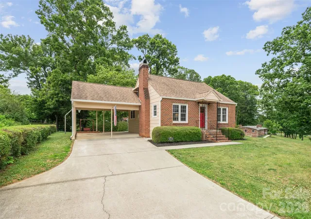 2nd image of 314 Old Leicester Hwy, Asheville, NC 28806 | MLS# 4388057