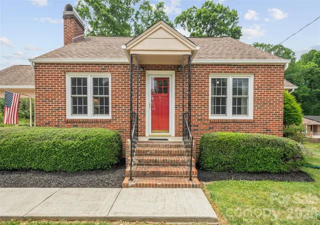 3rd image of 314 Old Leicester Hwy, Asheville, NC 28806 | MLS# 4388057
