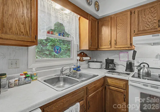 5th image of 175 Pine Cove Ln, Alexander, NC 28701 | MLS# 4388066