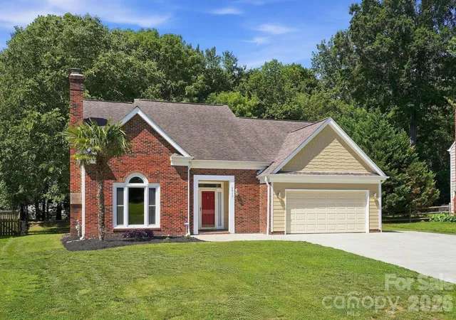 1st image of 9912 Park Springs Ct, Charlotte, NC 28210 | MLS# 4388114