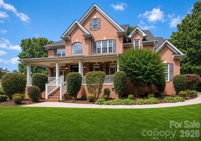2nd image of 1015 Estate Ln, Matthews, NC 28104 | MLS# 4388127