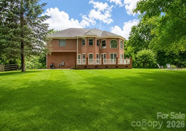 47th image of 1015 Estate Ln, Matthews, NC 28104 | MLS# 4388127