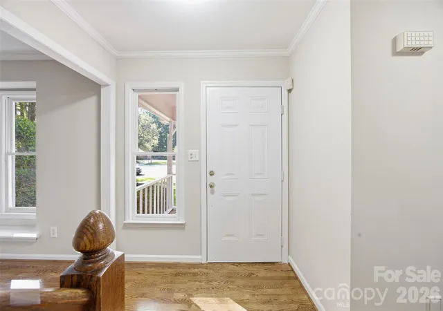 Photo 3 of Single family home for sale at 932 Alexandria Ct, Gastonia, NC 28056 | MLS# 4388133 | Listing updated on 2026-09-25