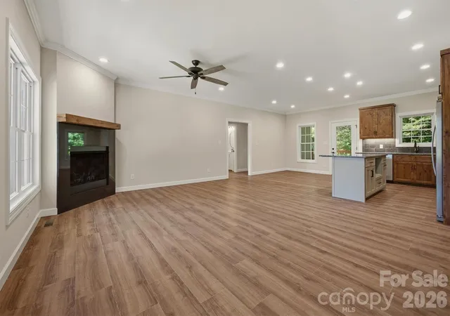 Photo 3 of Single family home for sale at 107 Meadow View St, Morganton, NC 28655 | MLS# 4388143 | Listing updated on 2026-10-02