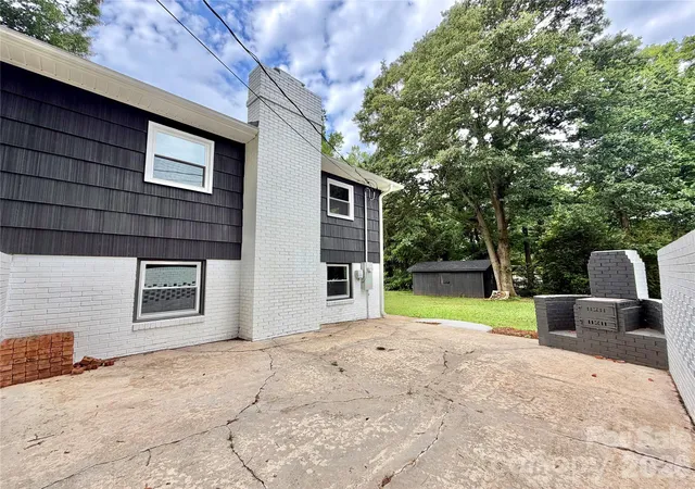 33rd image of 303 Deal Ave Ne, Conover, NC 28613 | MLS# 4388184