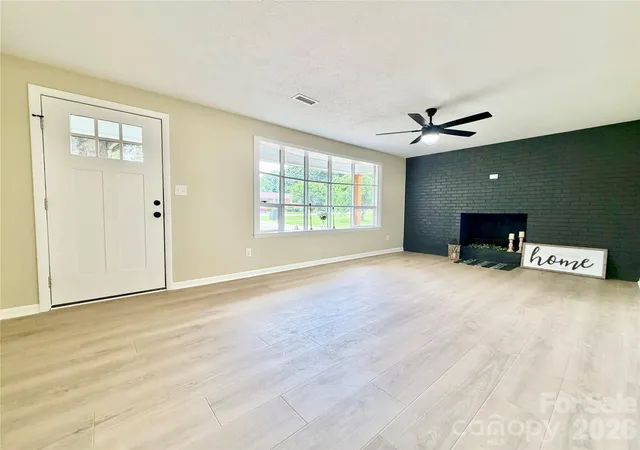 5th image of 303 Deal Ave Ne, Conover, NC 28613 | MLS# 4388184