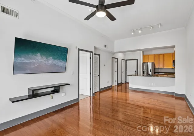 2nd image of 721 Governor Morrison St #601, Charlotte, NC 28211 | MLS# 4388188
