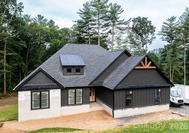 5th image of 113 Perry Pl, Hendersonville, NC 28739 | MLS# 4388240