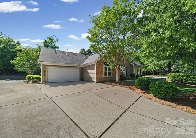 Photo 2 of Condo for sale at 5418 Prosperity View Dr, Charlotte, NC 28269 | MLS# 4388273 | Listing updated on 2026-09-14