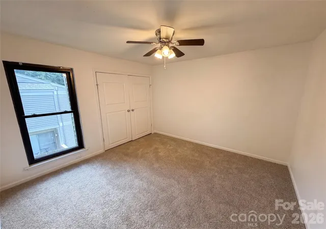Photo 3 of Condo for sale at 1625 Merry Oaks Rd #D, Charlotte, NC 28205 | MLS# 4388337 | Listing updated on 2026-09-22