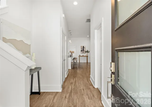 4th image of 1704 Pegram St, Charlotte, NC 28205 | MLS# 4388343