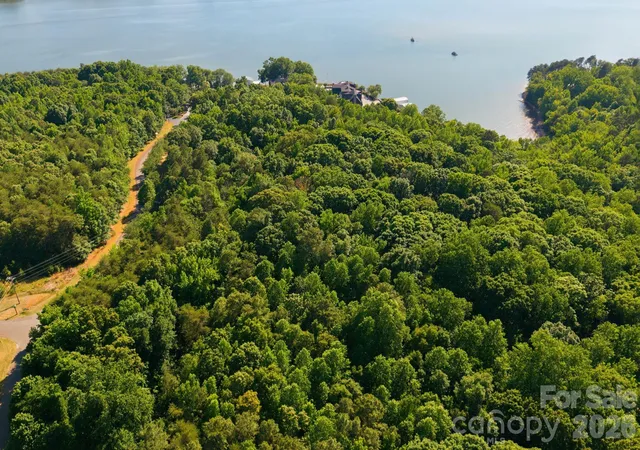 5th image of 9719 Nine Eagles Ln, Charlotte, NC 28278 | MLS# 4388347